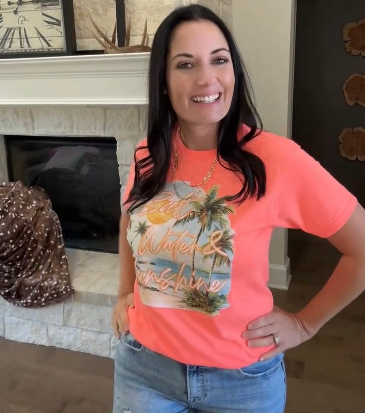 Salt Water and Sunshine Graphic T-Shirt Envy Stylz Boutique