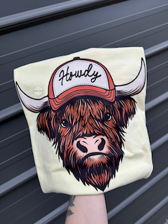 Howdy Highland Cow Graphic T-Shirt Gunpowder and Lace Boutique Nac
