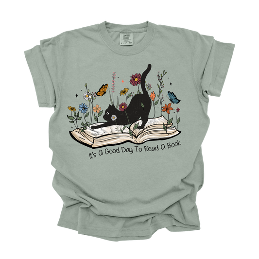 It's a Good Day To Read A Book Graphic T-shirt Tea Shirt Shoppe