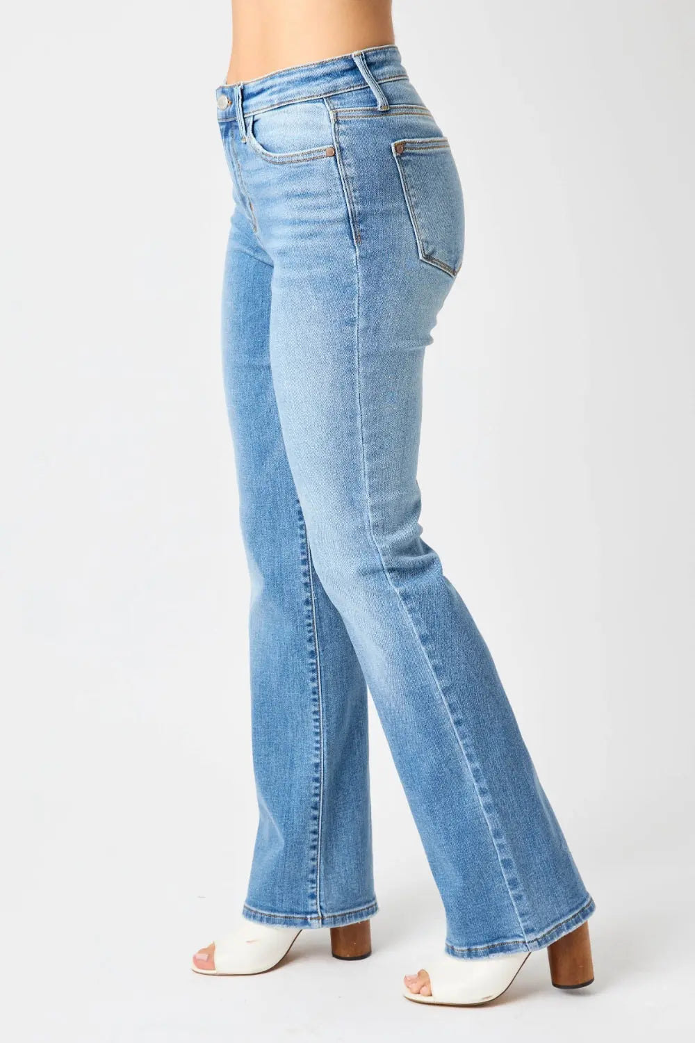 Judy Blue Full Size Mid-Rise Waist Straight Jeans - Kittybear Krafts